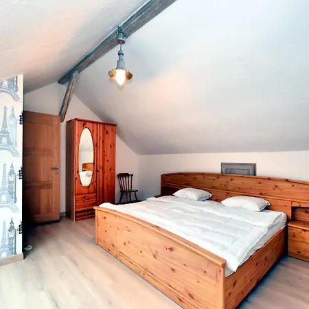 Casa vacanze In Ardennes With Scenic Terrace, Cleaning Included