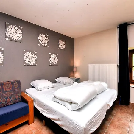 Casa vacanze In Ardennes With Scenic Terrace, Cleaning Included *